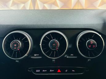 Audi TT 2.0 TFSI Black Edition S Tronic quattro Euro 6 (s/s) 3dr