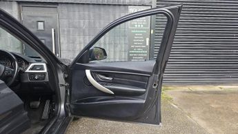 BMW 3 Series 2.0 320d SE Auto Euro 5 (s/s) 4dr