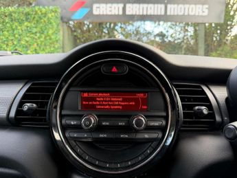 MINI Hatch 1.5 Cooper Auto Euro 6 (s/s) 5dr