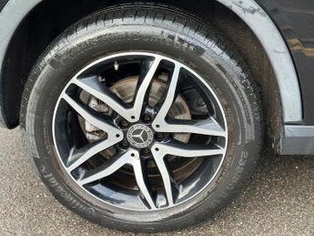 Mercedes-Benz GLA 1.6 GLA180 Urban Edition 7G-DCT Euro 6 (s/s) 5dr