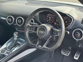 Audi TT 2.0 TFSI S line S Tronic quattro Euro 6 (s/s) 3dr