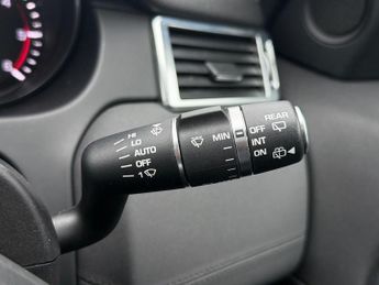 Land Rover Discovery Sport 2.0 TD4 HSE Auto 4WD Euro 6 (s/s) 5dr