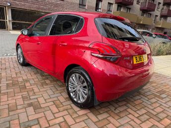 Peugeot 208 1.2 PureTech Allure EAT Euro 6 (s/s) 5dr
