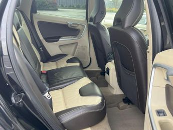 Volvo XC60 2.4 D5 SE Lux Geartronic AWD Euro 5 5dr