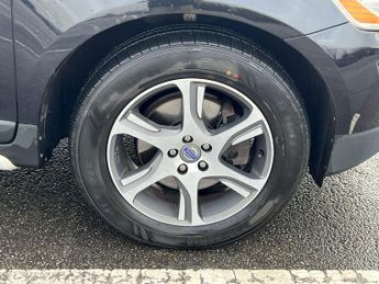 Volvo XC60 2.4 D5 SE Lux Geartronic AWD Euro 5 5dr