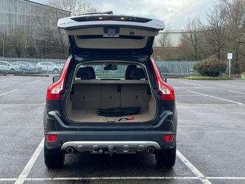 Volvo XC60 2.4 D5 SE Lux Geartronic AWD Euro 5 5dr