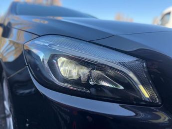 Mercedes-Benz A Class 2.1 A200d Sport (Premium) 7G-DCT Euro 6 (s/s) 5dr