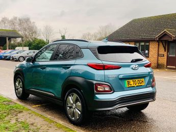 Hyundai KONA 64kWh Premium Auto 5dr (7kW Charger)