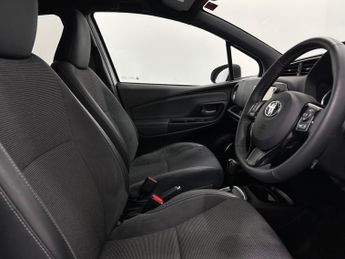 Toyota Yaris 1.5 VVT-h Excel E-CVT Euro 6 (s/s) 5dr