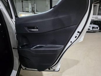 Toyota C-HR 1.8 VVT-h Icon CVT Euro 6 (s/s) 5dr