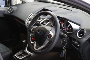 Ford Fiesta 1.4 Titanium 5dr