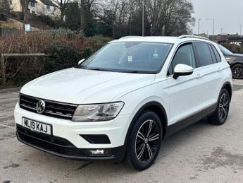 Volkswagen Tiguan 2.0 TDI SE Navigation DSG Euro 6 (s/s) 5dr