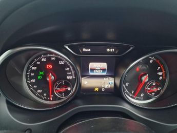 Mercedes-Benz GLA 1.6 GLA200 Sport (Premium) 7G-DCT Euro 6 (s/s) 5dr