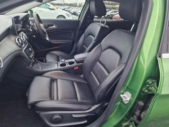 Mercedes-Benz GLA 1.6 GLA200 Sport (Premium) 7G-DCT Euro 6 (s/s) 5dr