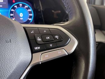 Volkswagen Golf 1.5 TSI Life Hatchback 5dr Petrol Manual Euro 6 (s/s) (130 ps)