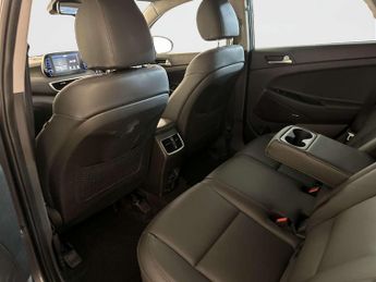 Hyundai TUCSON 1.6 CRDi Premium SUV 5dr Diesel Manual Euro 6 (s/s) (115 ps)