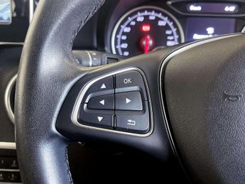 Mercedes-Benz A Class 1.5 A180d SE Hatchback 5dr Diesel Manual Euro 6 (s/s) (109 ps)