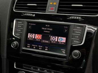 Volkswagen Golf 1.4 TSI BlueMotion Tech ACT GT Edition DSG Euro 6 (s/s) 5dr