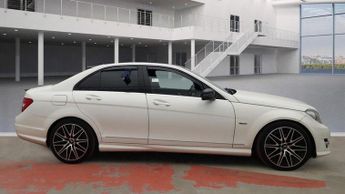 Mercedes-Benz C Class 2.1 C220 CDI BlueEfficiency Sport Saloon 4dr Diesel G-Tronic+ Eu