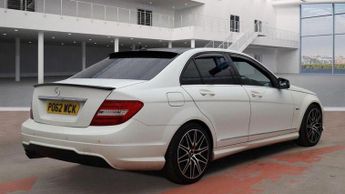 Mercedes-Benz C Class 2.1 C220 CDI BlueEfficiency Sport G-Tronic+ Euro 5 (s/s) 4dr
