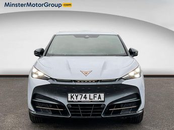 Cupra Tavascan V1 EV