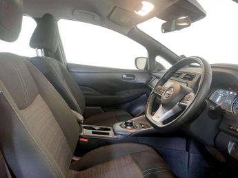 Nissan Leaf 39kWh Acenta Hatchback 5dr Electric Auto (150 ps)