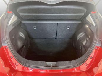 Nissan Leaf 39kWh Acenta Hatchback 5dr Electric Auto (150 ps)