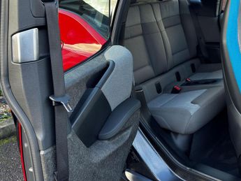 BMW i3 33kWh Auto Euro 6 (s/s) 5dr (Range Extender)
