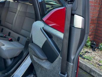 BMW i3 33kWh Auto Euro 6 (s/s) 5dr (Range Extender)