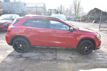 Mercedes-Benz GLA 2.1 GLA220d AMG Line (Premium Plus) 7G-DCT 4MATIC Euro 6 (s/s) 5