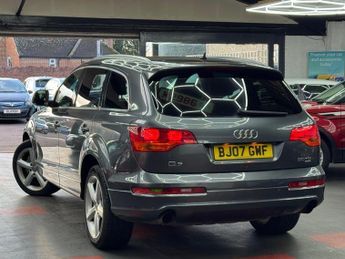 Audi Q7 3.0 TDI S line quattro 5dr