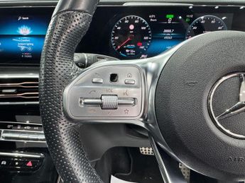 Mercedes-Benz EQC EQC 400 80kWh AMG Line (Premium Plus) Auto 4MATIC 5dr