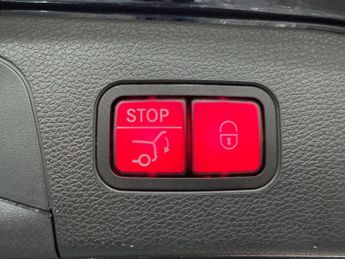 Mercedes-Benz EQC EQC 400 80kWh AMG Line (Premium Plus) Auto 4MATIC 5dr