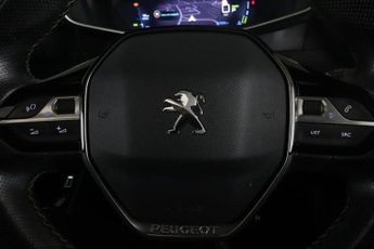 Peugeot E-2008 50kWh GT Premium Auto 5dr