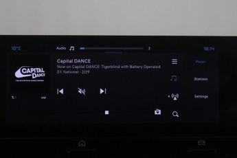 Citroen e-C4 50kWh e-series Auto 5dr (7.4kW Charger)