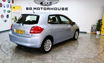 TOYOTA AURIS 1.6 VVT-i TR Hatchback 5dr Petrol Manual (166 g/km, 124 bhp) + M