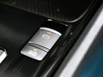 NISSAN QASHQAI 1.3 DIG-T MHEV Acenta Premium SUV 5dr Petrol Hybrid XTRON Euro 6