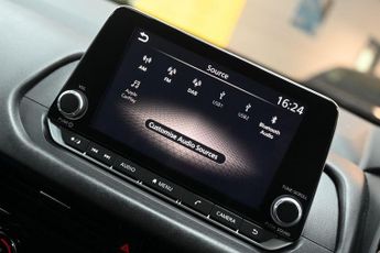 NISSAN QASHQAI 1.3 DIG-T MHEV Acenta Premium SUV 5dr Petrol Hybrid XTRON Euro 6