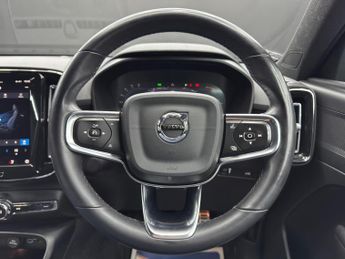 Volvo XC40 Recharge Twin 78kWh Plus Auto AWD 5dr