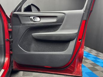 Volvo XC40 Recharge Twin 78kWh Plus Auto AWD 5dr