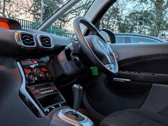 Citroen C3 Picasso 1.6 VTi Exclusive EGS6 Euro 5 5dr