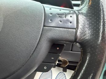 Vauxhall Corsa 1.2i 16v SXi 3dr