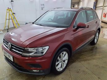 Volkswagen Tiguan 2.0 TDI SE Navigation DSG 4Motion Euro 6 (s/s) 5dr
