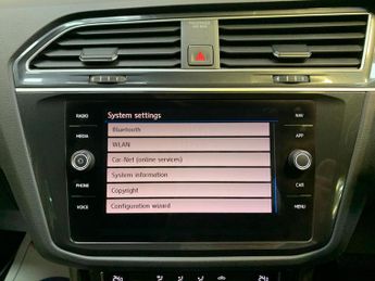 Volkswagen Tiguan 2.0 TDI SE Navigation DSG 4Motion Euro 6 (s/s) 5dr