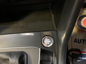 Volkswagen Tiguan 2.0 TDI SE Navigation DSG 4Motion Euro 6 (s/s) 5dr