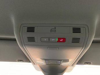 Volkswagen Tiguan 2.0 TDI SE Navigation DSG 4Motion Euro 6 (s/s) 5dr