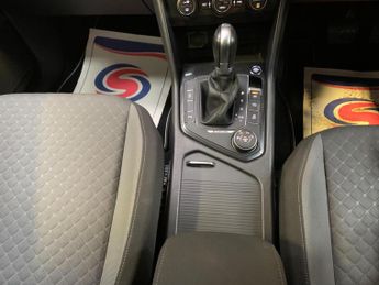 Volkswagen Tiguan 2.0 TDI SE Navigation DSG 4Motion Euro 6 (s/s) 5dr