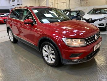 Volkswagen Tiguan 2.0 TDI SE Navigation DSG 4Motion Euro 6 (s/s) 5dr