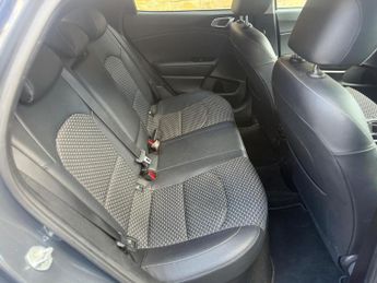 Kia XCeed 1.6 GDi 8.9kWh 3 DCT Euro 6 (s/s) 5dr