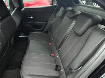 Vauxhall Mokka Electric 50kWh SRi Nav Premium Auto 5dr